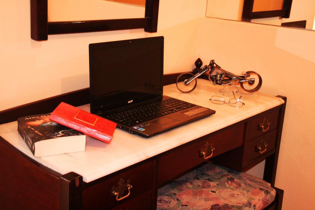 Porofarago Apartment Epanochori Bilik gambar